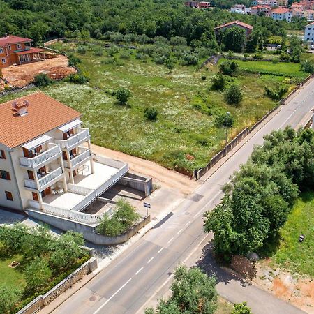 Apartments Rina Malinska Zewnętrze zdjęcie